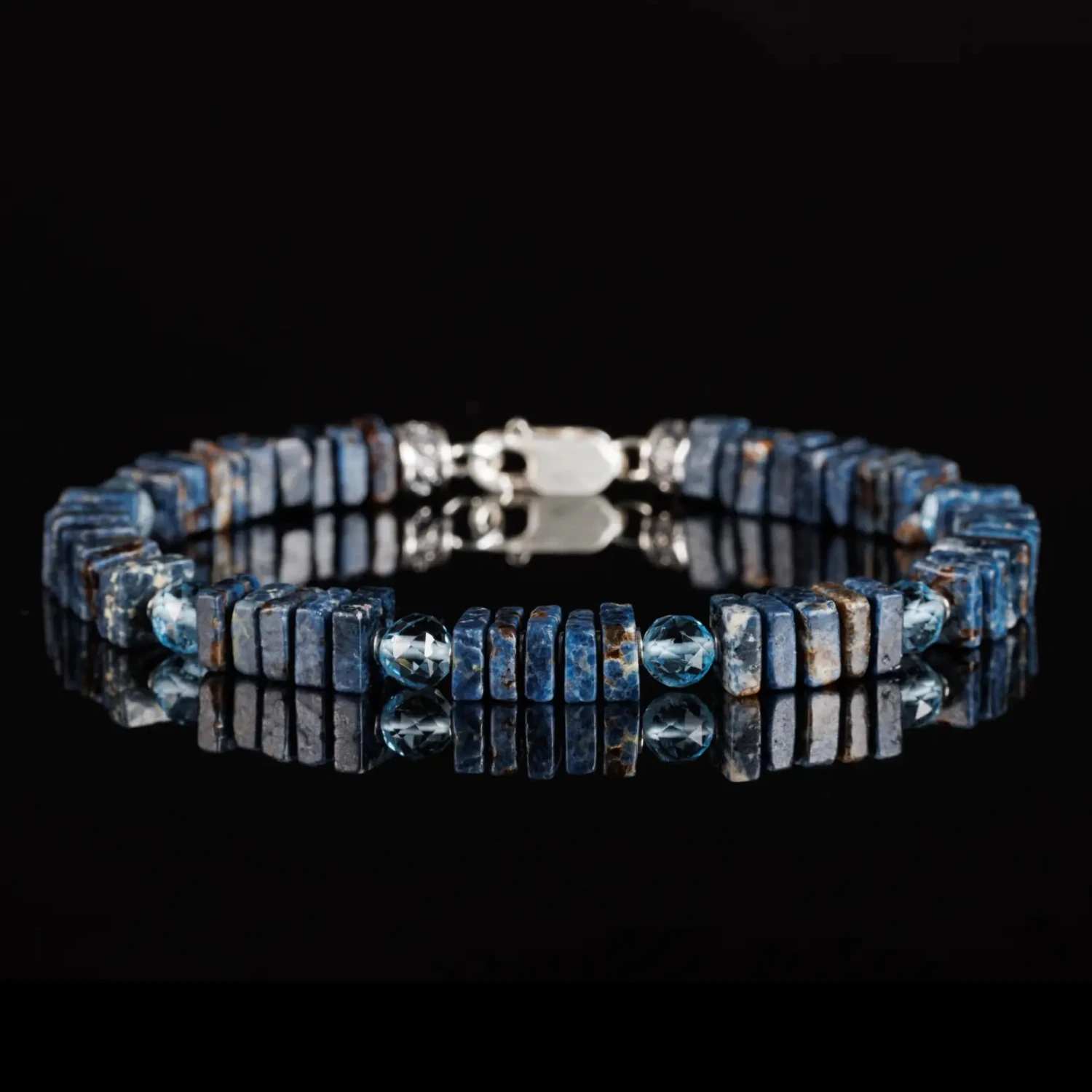 Aquamarine - Blue Pegmatite Bracelet 8 Carat (5-6mm) 1 Aquamarine - Blue Pegmatite Bracelet 8 Carat (5-6mm)