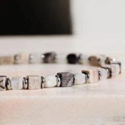Porcelain Jasper - White Moonstone Bracelet I (4mm) -Aurum Brothers Porcelain jasper white moonstone cube 4