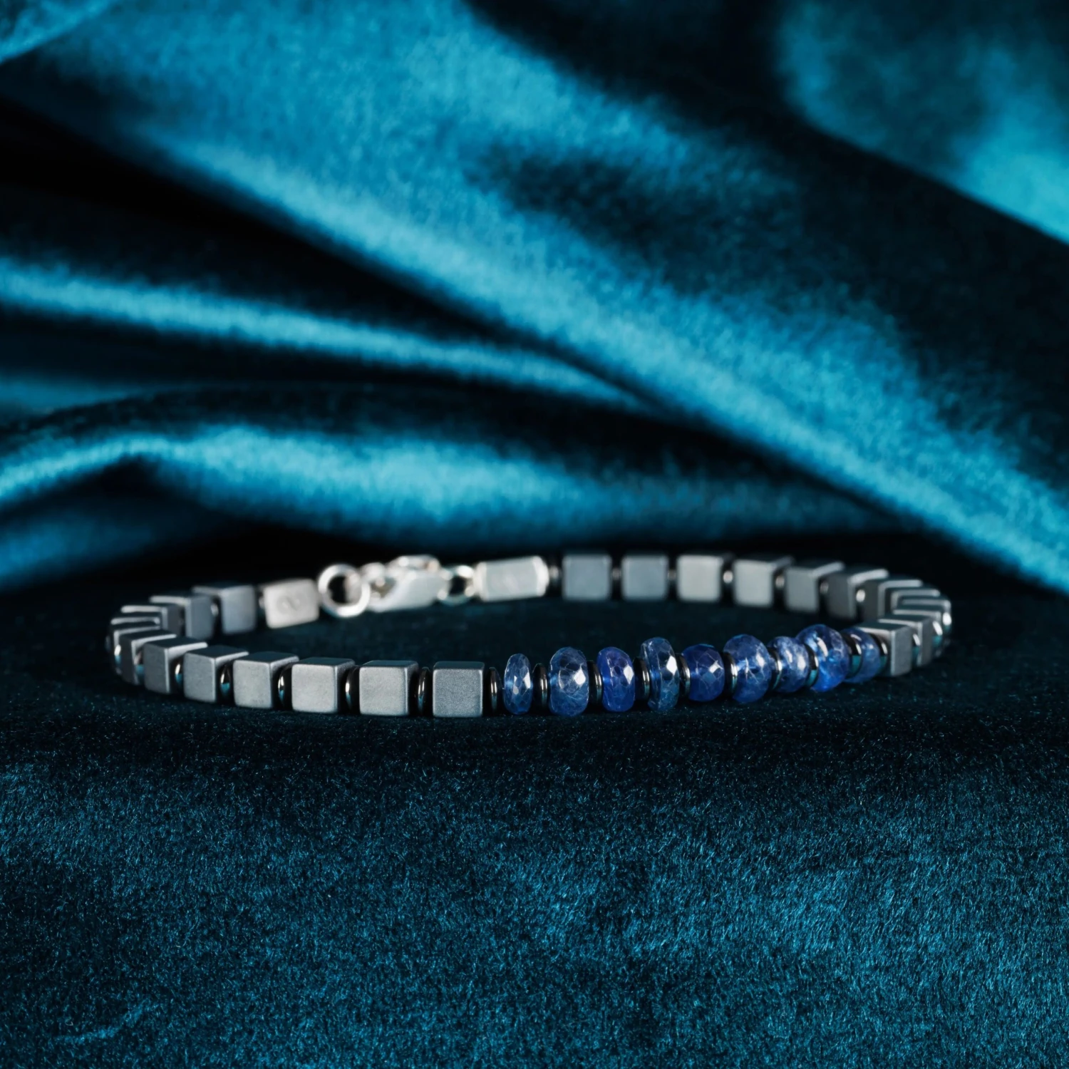 Blue Sapphire Bracelet XV (4-6mm) 2 Blue Sapphire Bracelet XV (4-6mm) - Image 2
