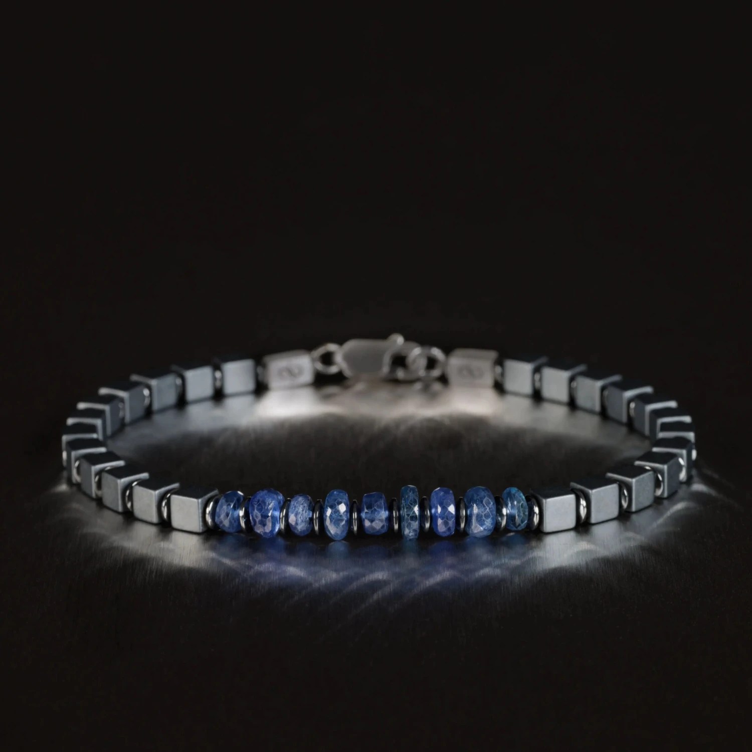 Blue Sapphire Bracelet XV (4-6mm) 1 Blue Sapphire Bracelet XV (4-6mm)