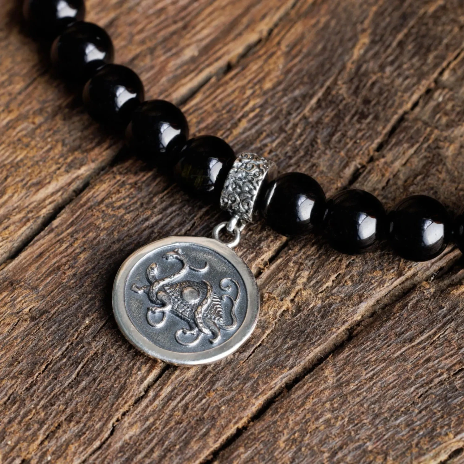 Black Tourmaline - Black Tortoise Bracelet (6mm) 5 Black Tourmaline - Black Tortoise Bracelet (6mm) - Image 5